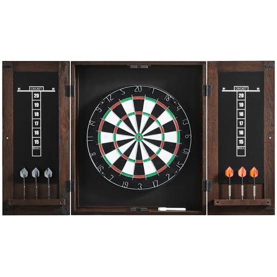 Dartboard cabinet set
